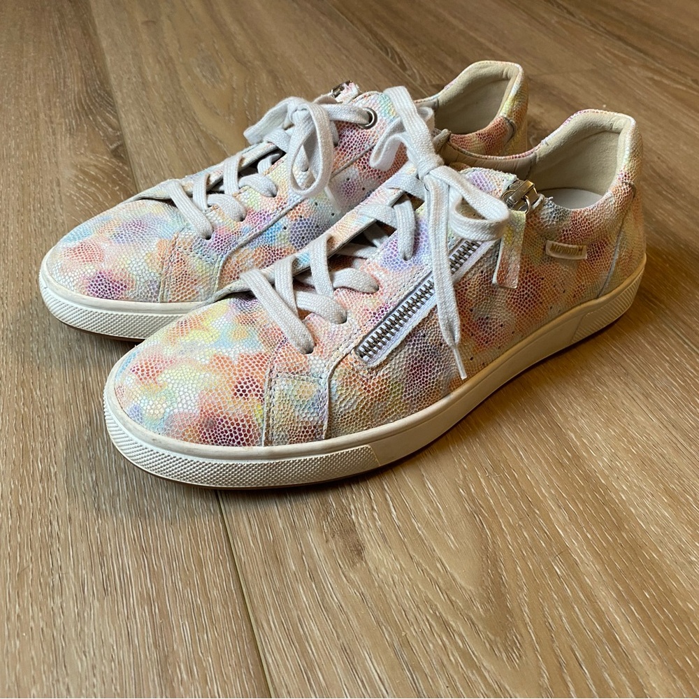 Mephisto Colorful Low-Top Sneakers with Side Zipper